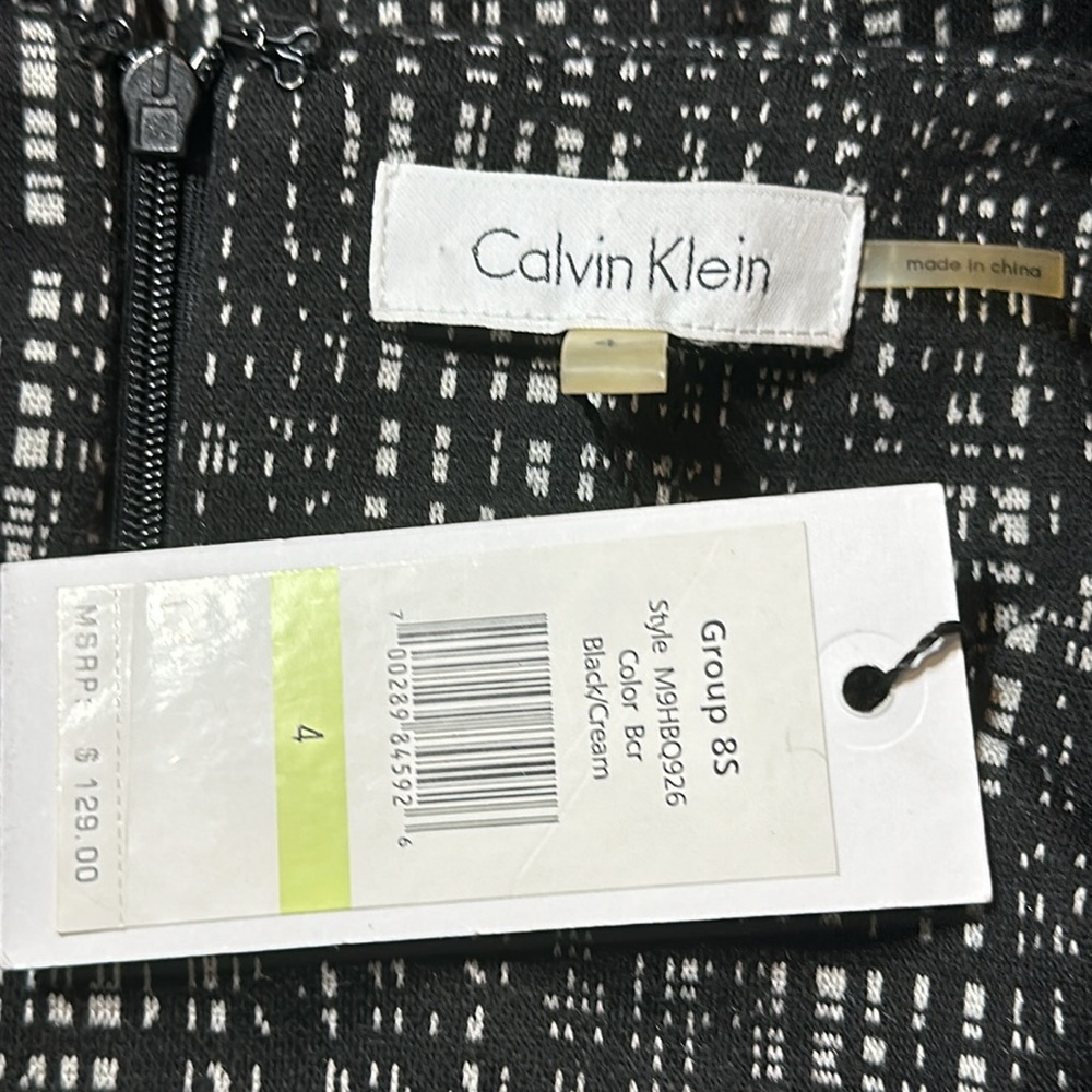 Calvin Klein Short Sleeve Black and White Midi Dress Size 4 NWT - Picture 4 of 5